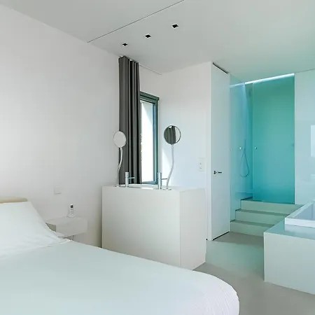 Arome Villa *